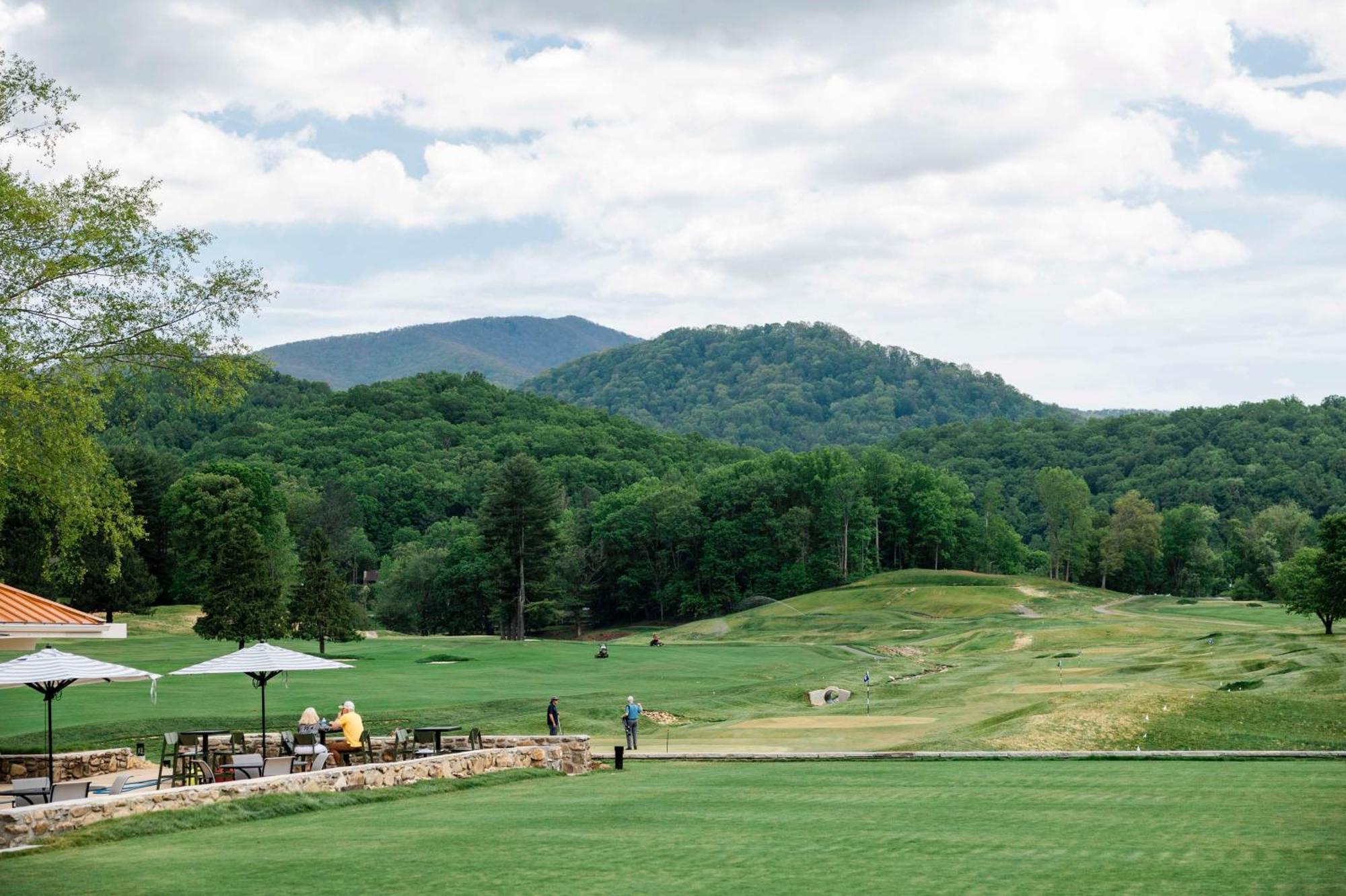Waynesville Inn And Golf Club, Tapestry Collection By Hilton ภายนอก รูปภาพ