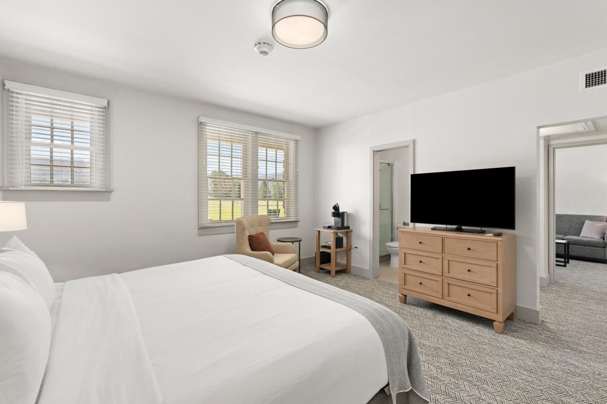 Waynesville Inn And Golf Club, Tapestry Collection By Hilton ภายนอก รูปภาพ